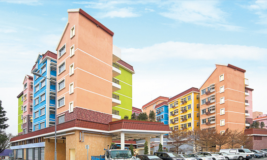 The rental housing project Ying Hoi House was completed