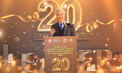 HKHS Chairman Prof Ling Kar-kan encouraged students to continue to strive for excellence in different disciplines, pass on our shared legacy and shape a shared bright future for Hong Kong.