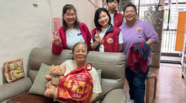 关怀长者 温馨送暖